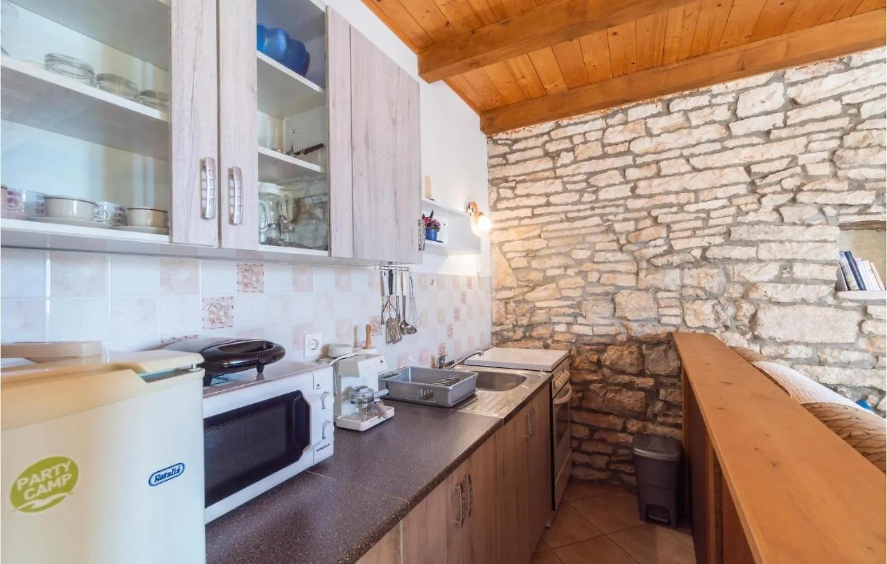 Holiday home Gorgeous Home In Hrboki With Wifi